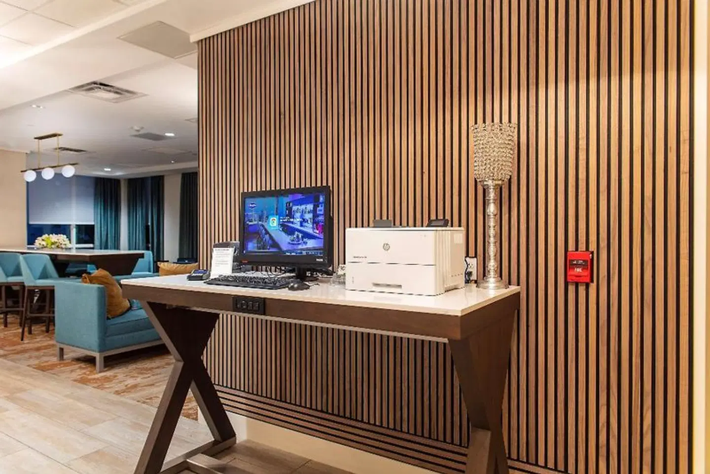 Hampton Inn & Suites Miami-Airport South-Blue Lagoon Bar