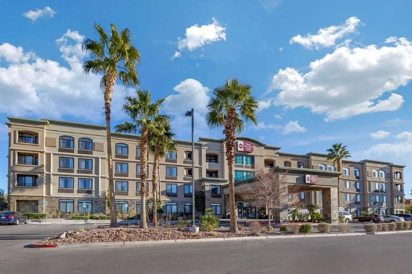Best Western Plus Saint Rose Parkway/Las Vegas South EXTERIOR