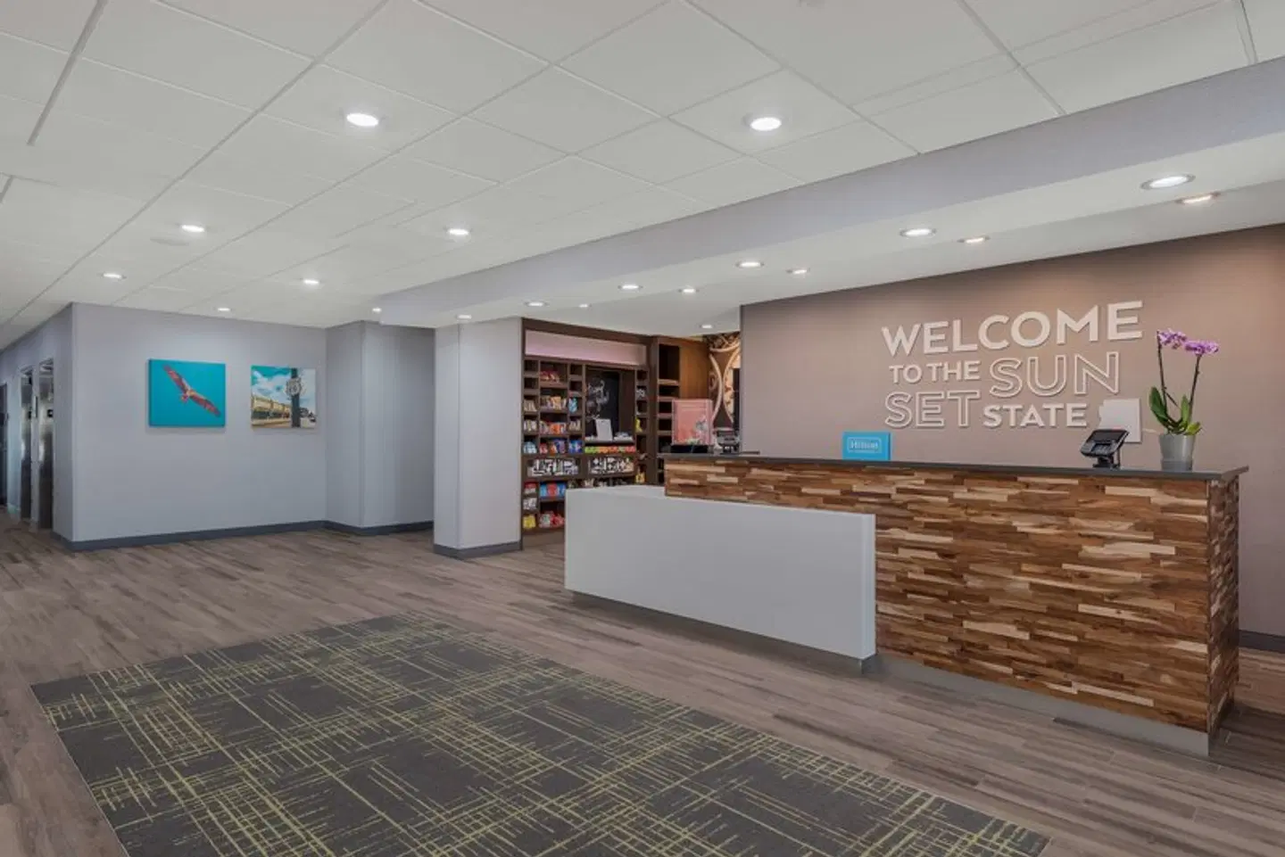 Hampton Inn Williams LOUNGE_LOBBY