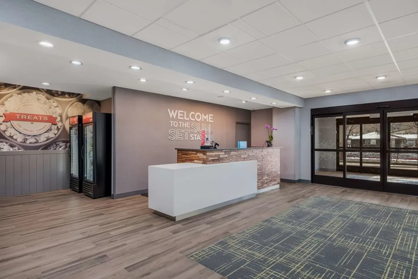 Hampton Inn Williams LOUNGE_LOBBY