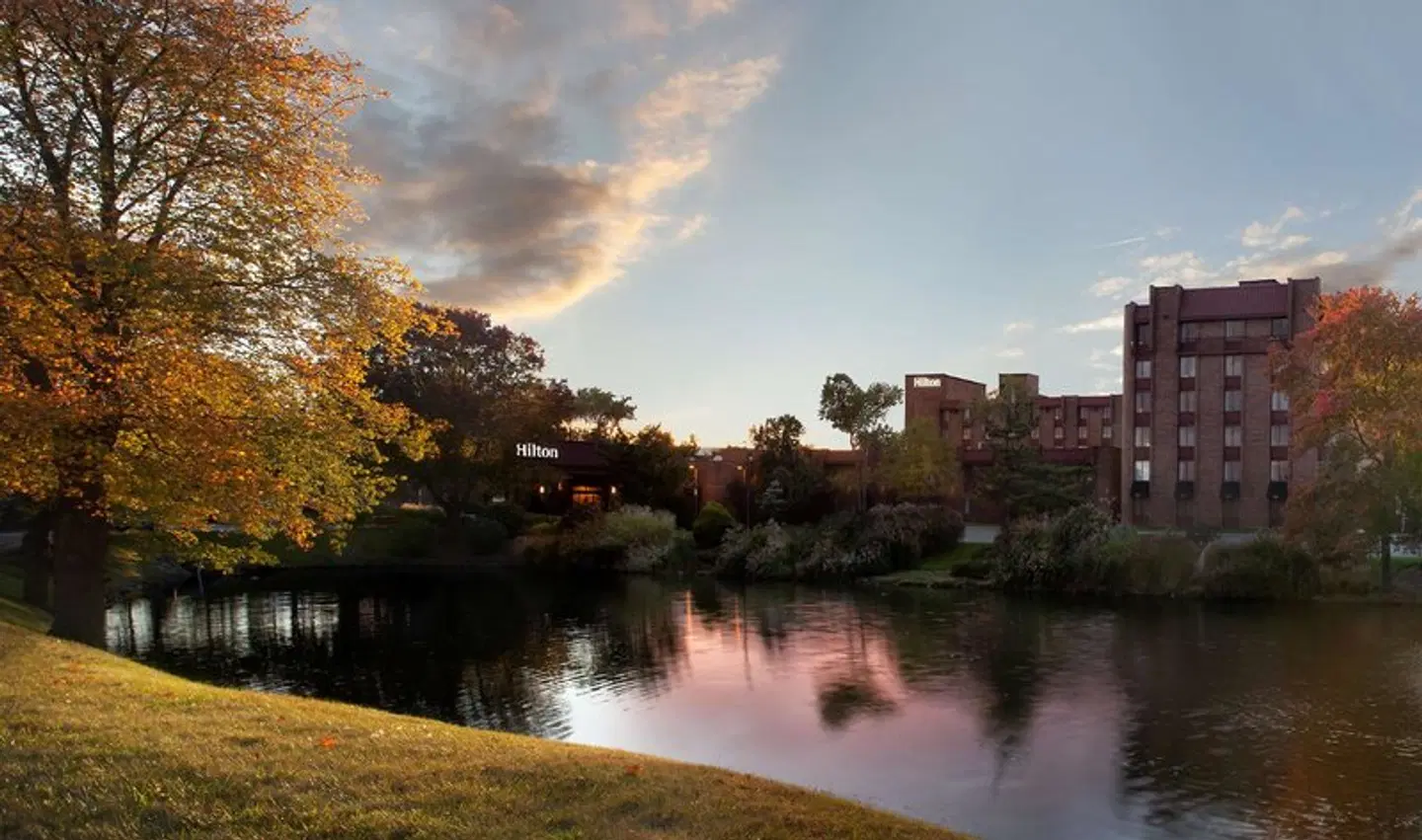 Hilton Parsippany LANDSCAPE