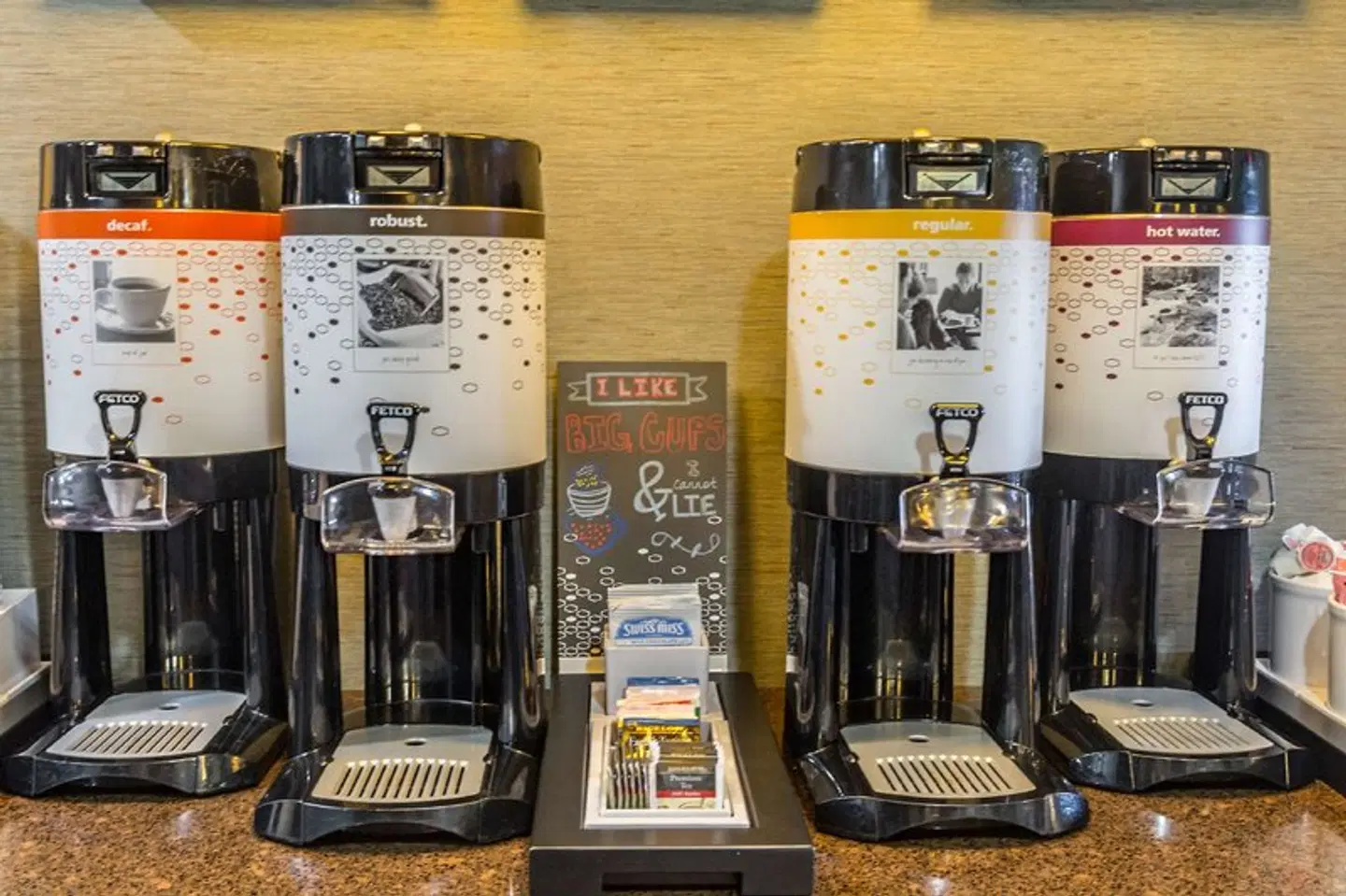Hampton Inn Winchester-University/ Mall SPORTS_AND_LEISURE