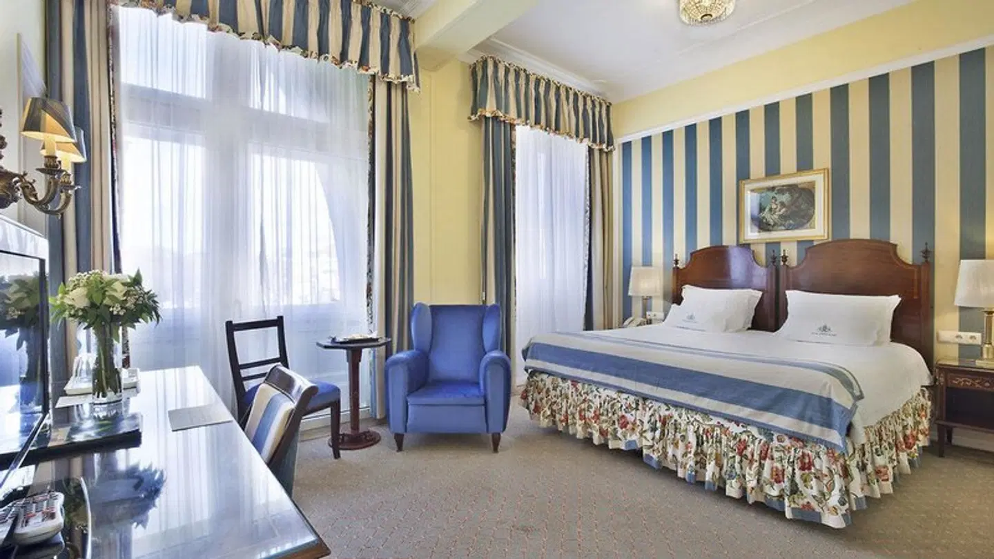 Avenida Palace ROOM_EXAMPLE