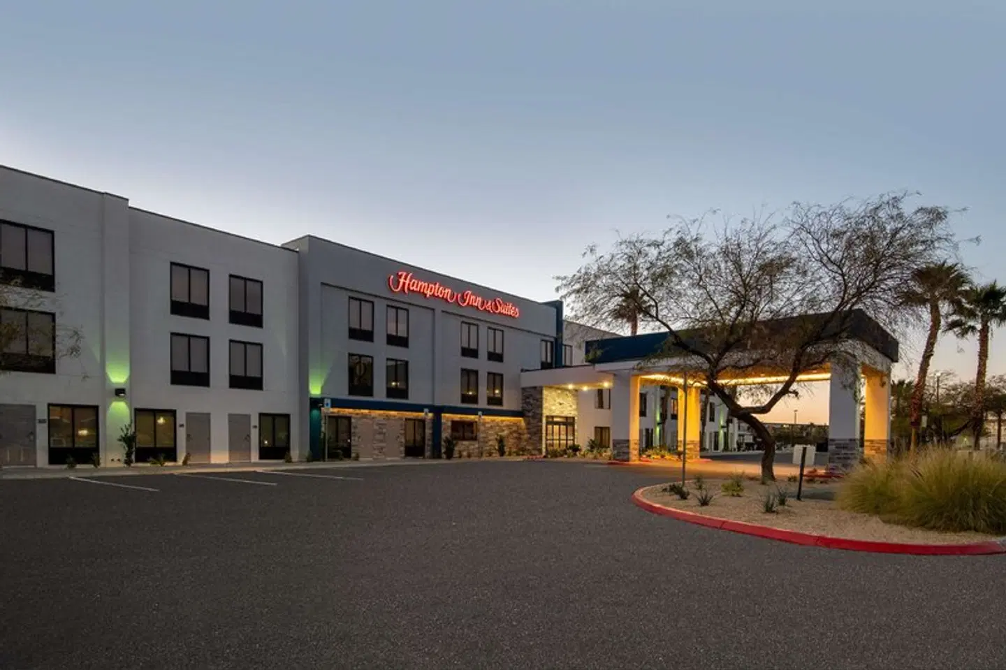 Hampton Inn & Suites Las Vegas-Henderson EXTERIOR
