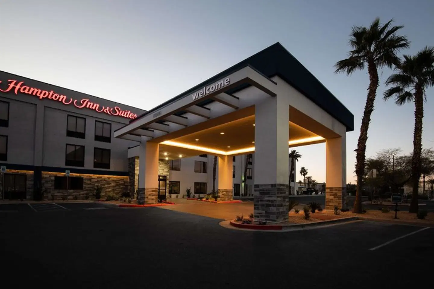 Hampton Inn & Suites Las Vegas-Henderson EXTERIOR