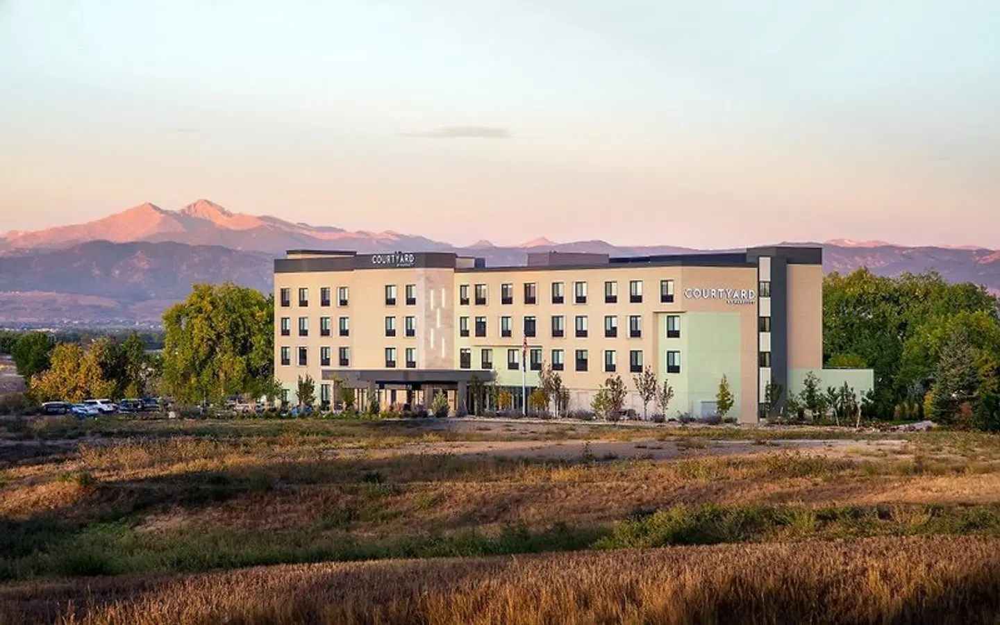 Courtyard by Marriott Loveland Fort Collins EXTERIOR