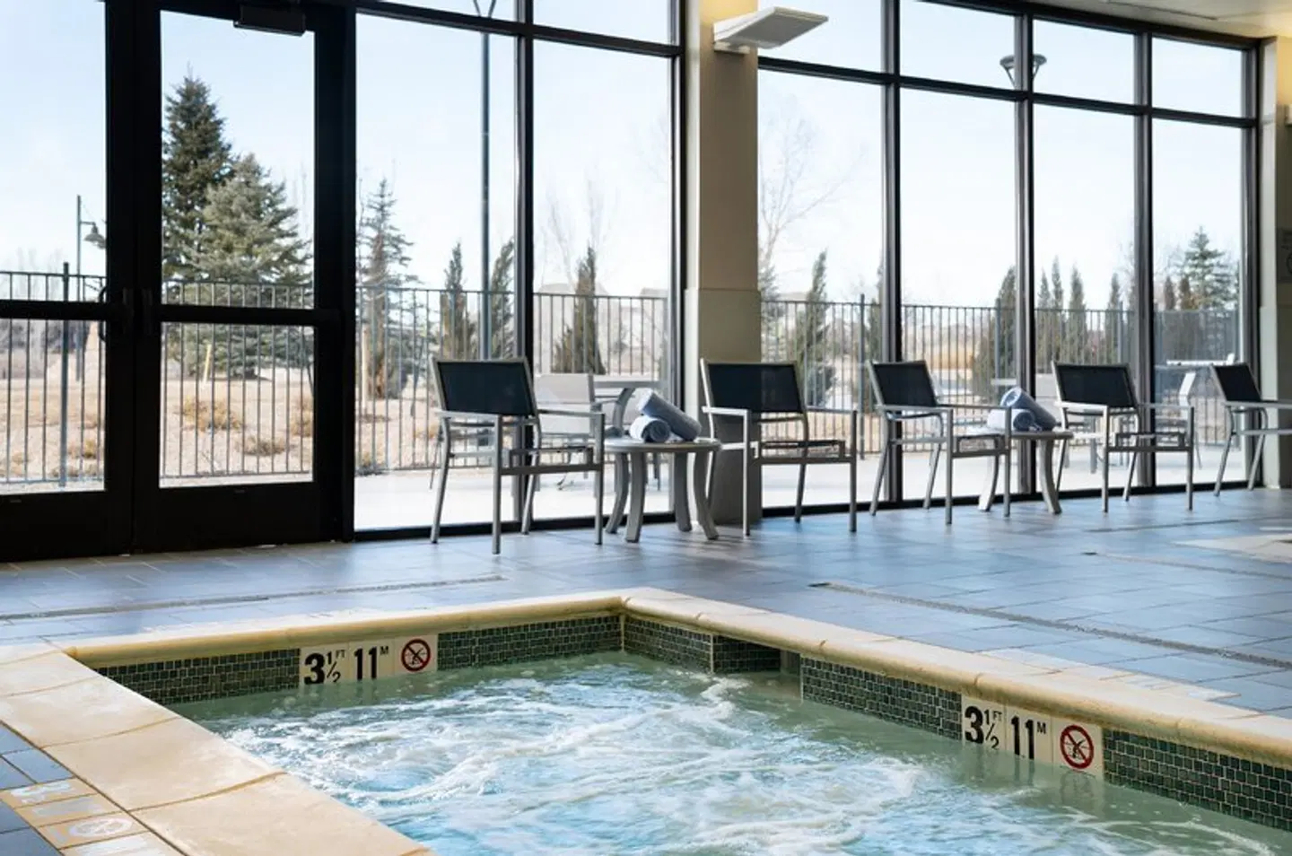 Courtyard by Marriott Loveland Fort Collins Hallenbad