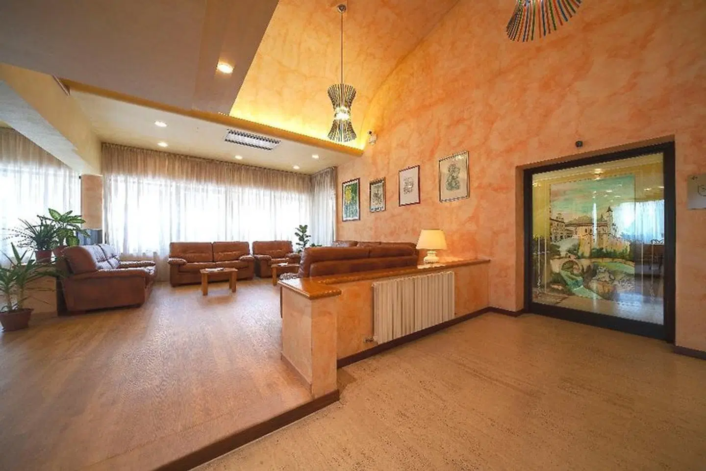 Pennile LOUNGE_LOBBY