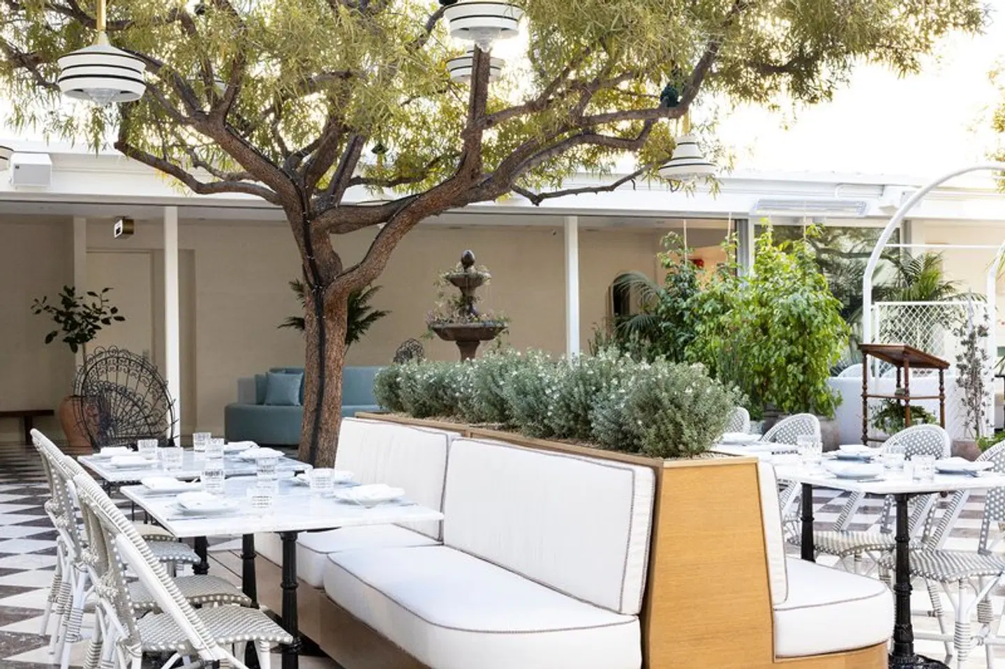 Short Stories Hotel Terrasse