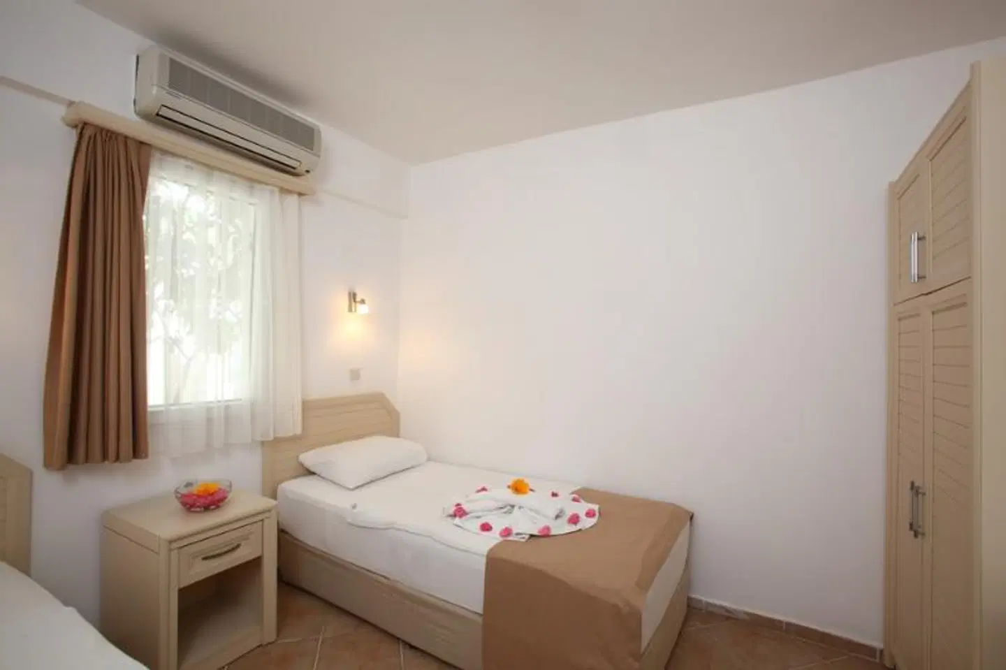 Summer Garden Suites and Beach Hotel ROOM_EXAMPLE