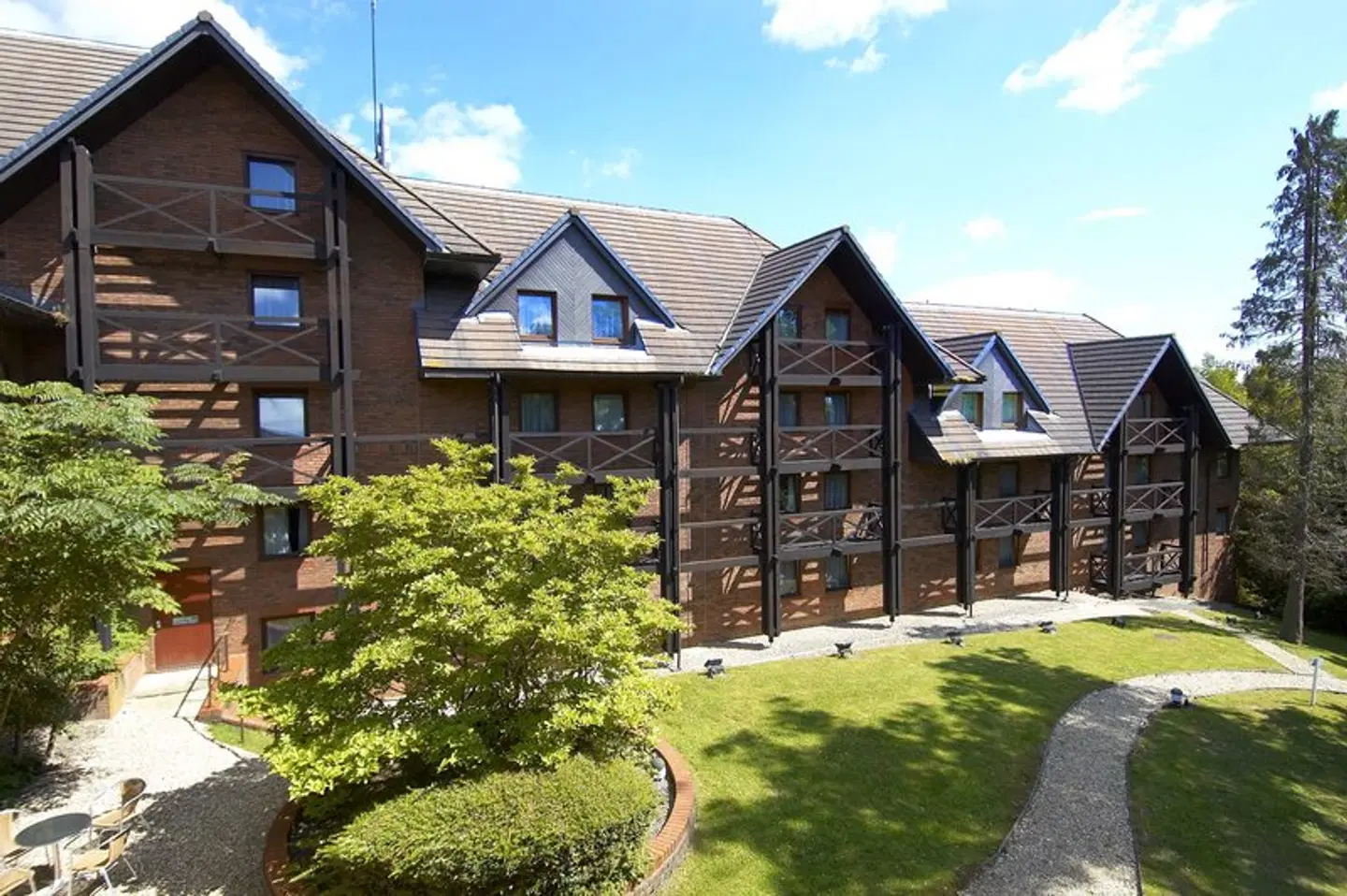 DoubleTree by Hilton Hotel Southampton EXTERIOR