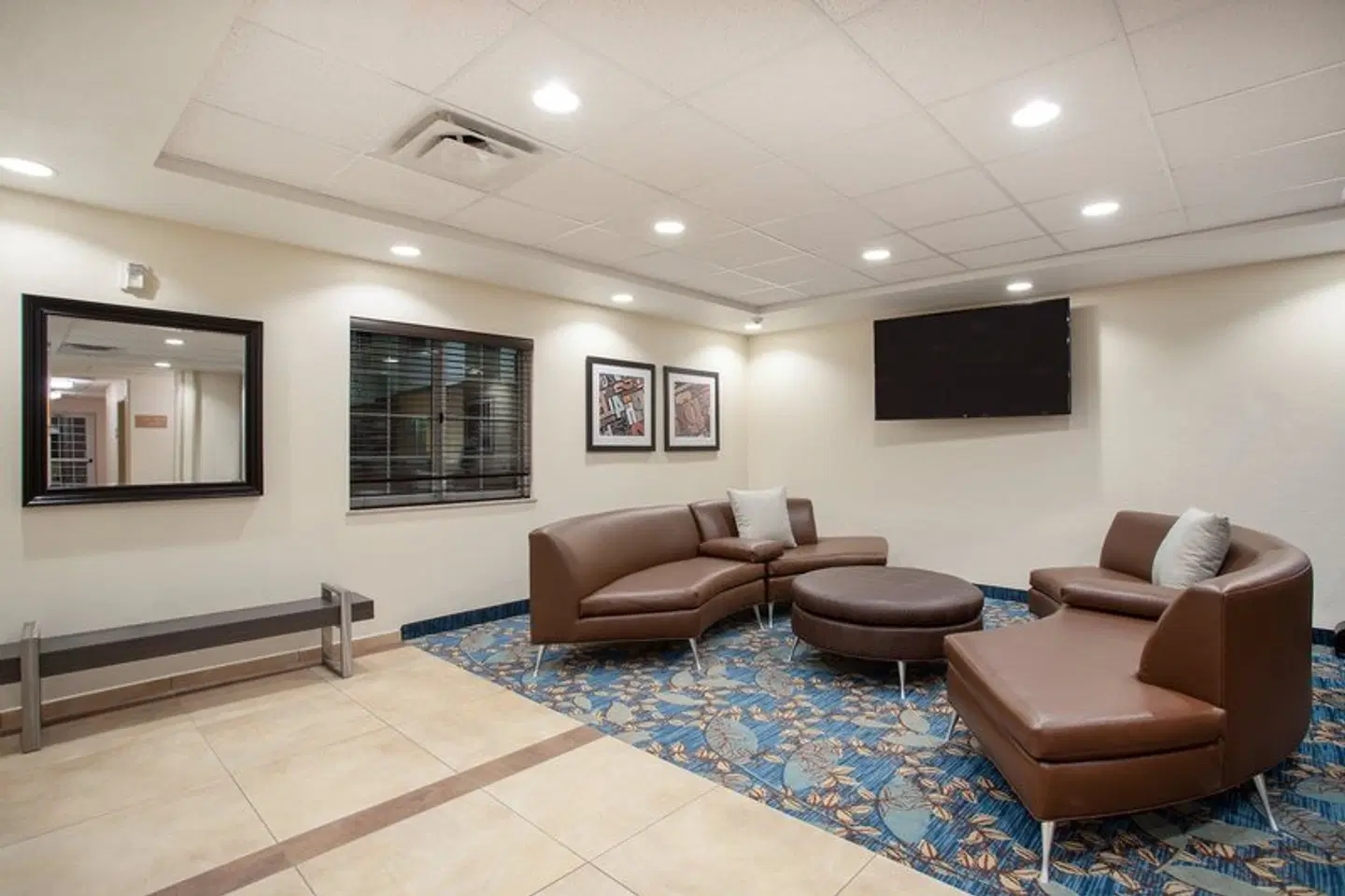 Candlewood Suites Cheyenne by IHG LOUNGE_LOBBY