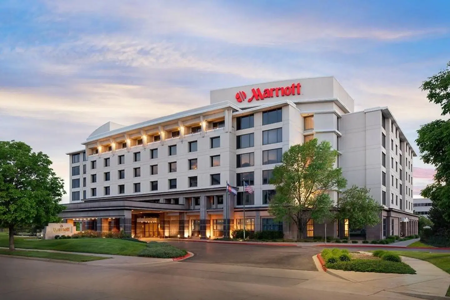 Denver Airport Marriott at Gateway Park EXTERIOR