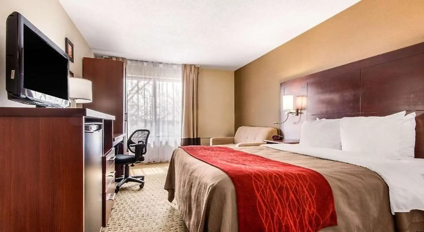 Comfort Inn Airport West ROOM_EXAMPLE