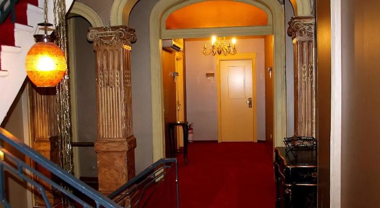 Delphi Art Hotel LOUNGE_LOBBY