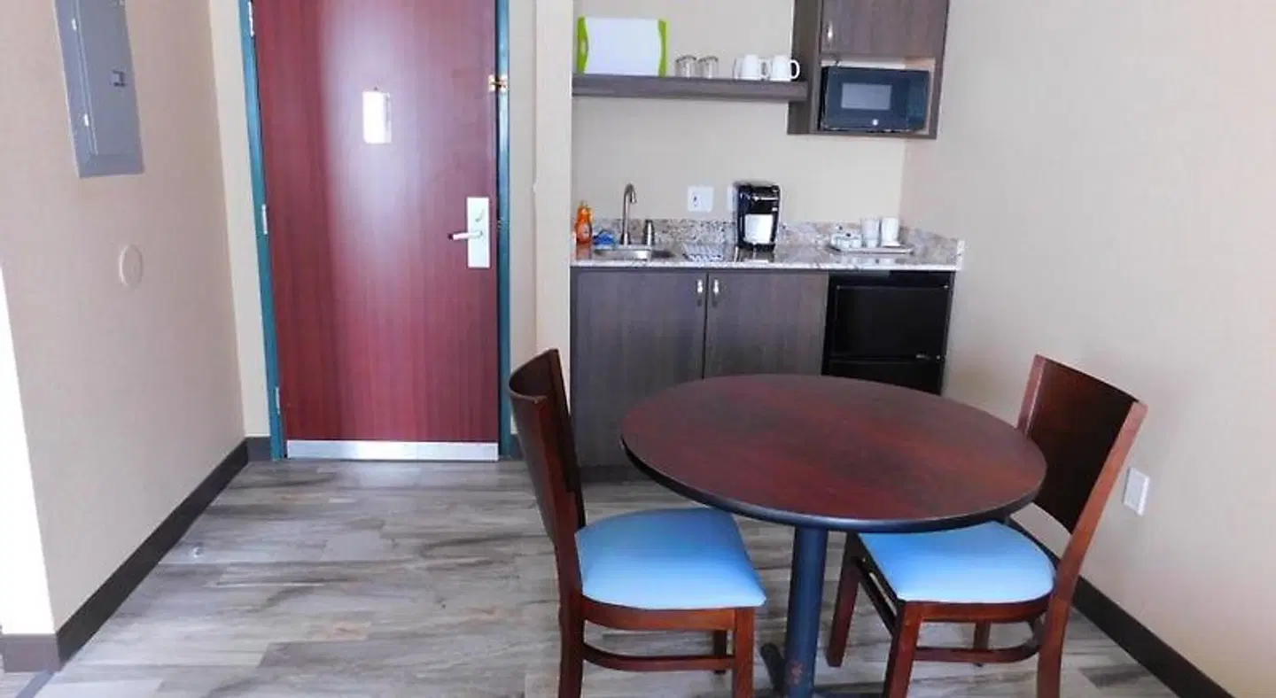 Island Suites LOUNGE_LOBBY