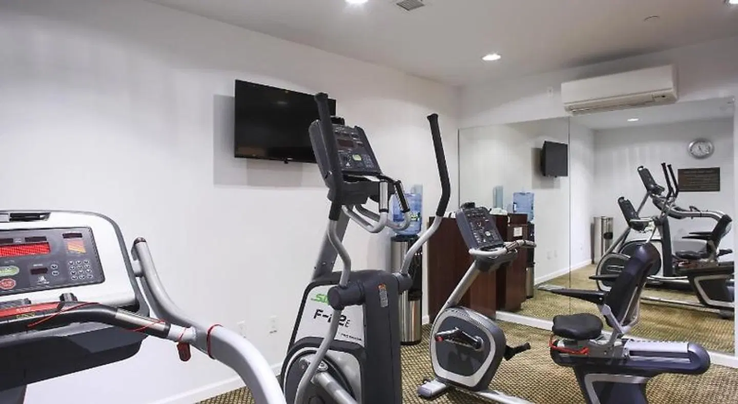 Madison New York LES Hotel SPORTS_AND_LEISURE