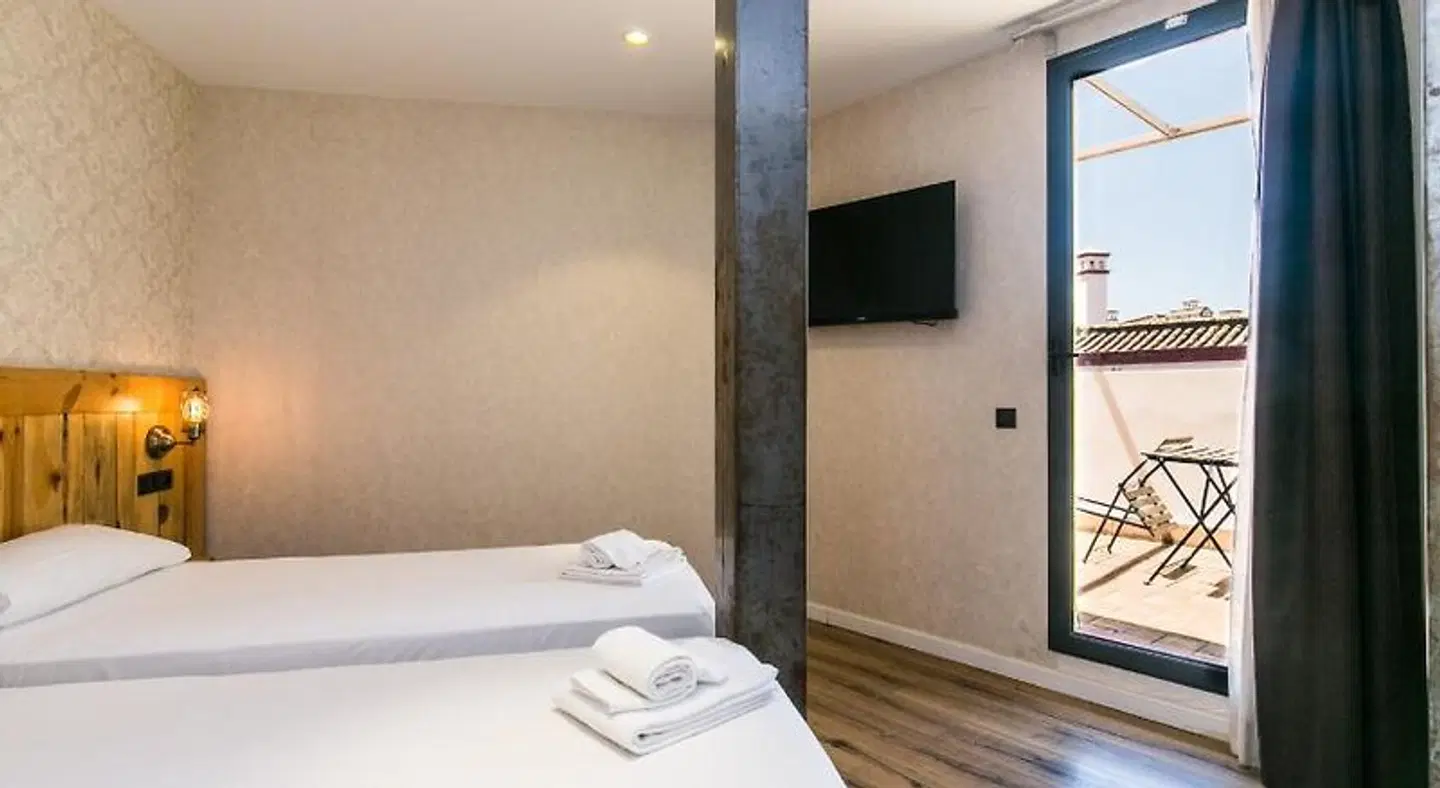 Black Swan Hostel Sevilla Badezimmer
