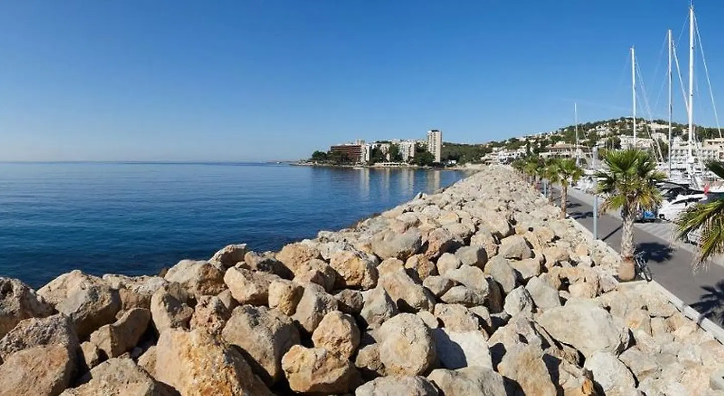 Calanova Sports Residence LANDSCAPE