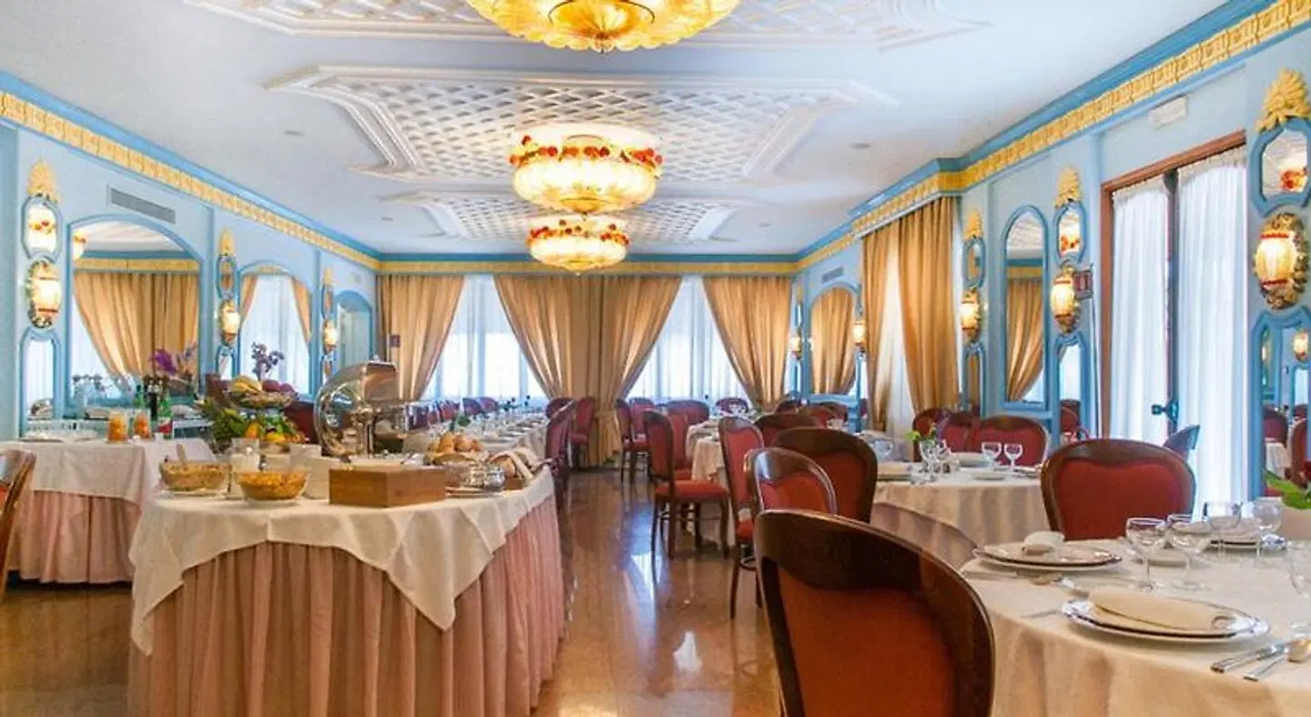 Eliseo Park's Restaurant