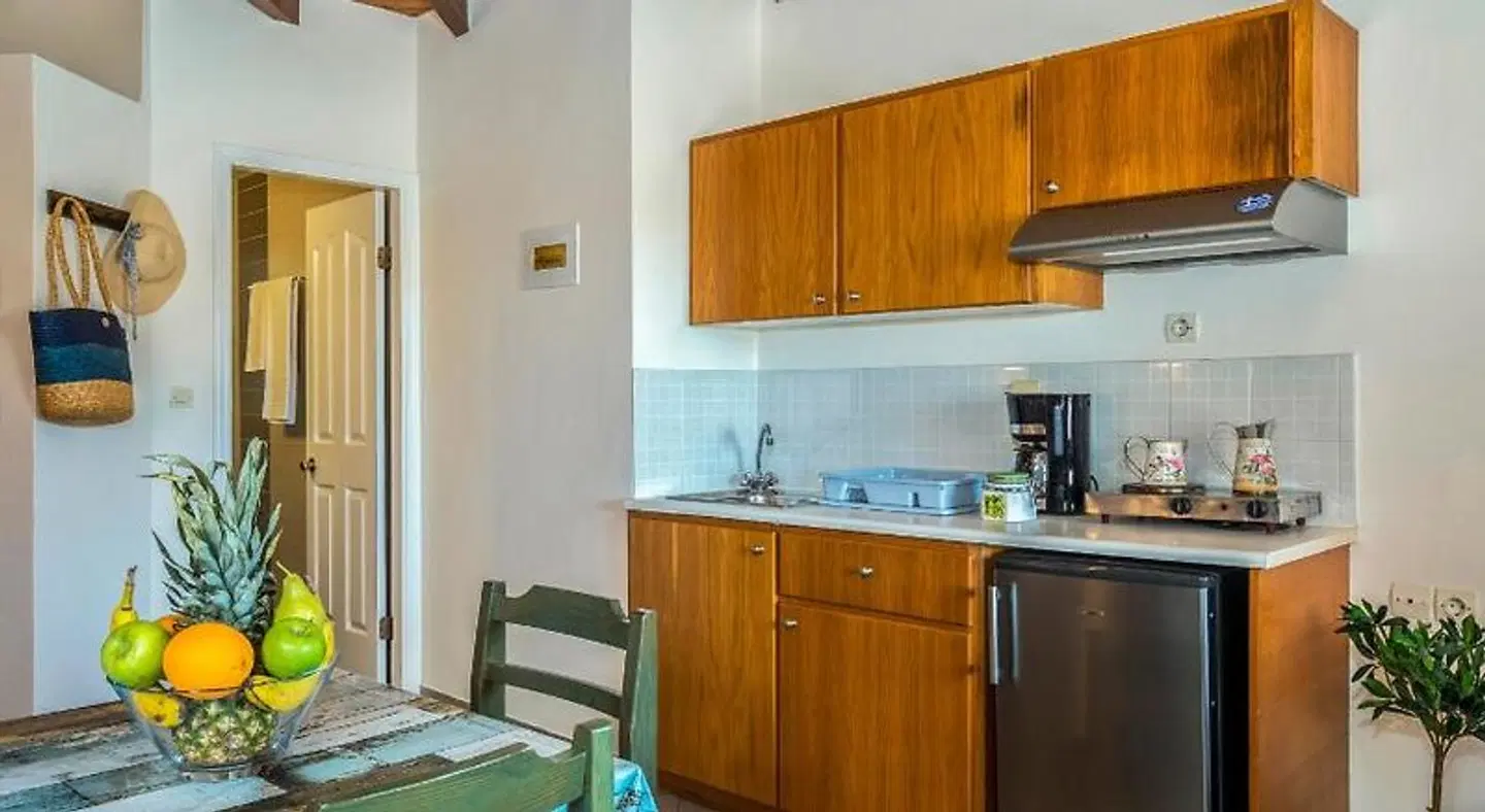 Theos Village Apartments ROOM_EXAMPLE