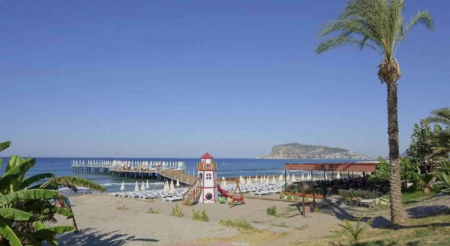 Asia Beach Resort & Spa Strand
