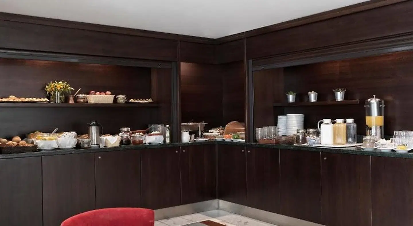 Acropolis Hill Restaurant