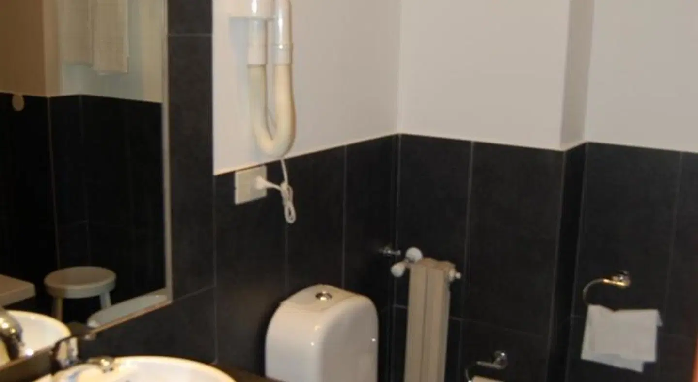 Garden Hotel Badezimmer