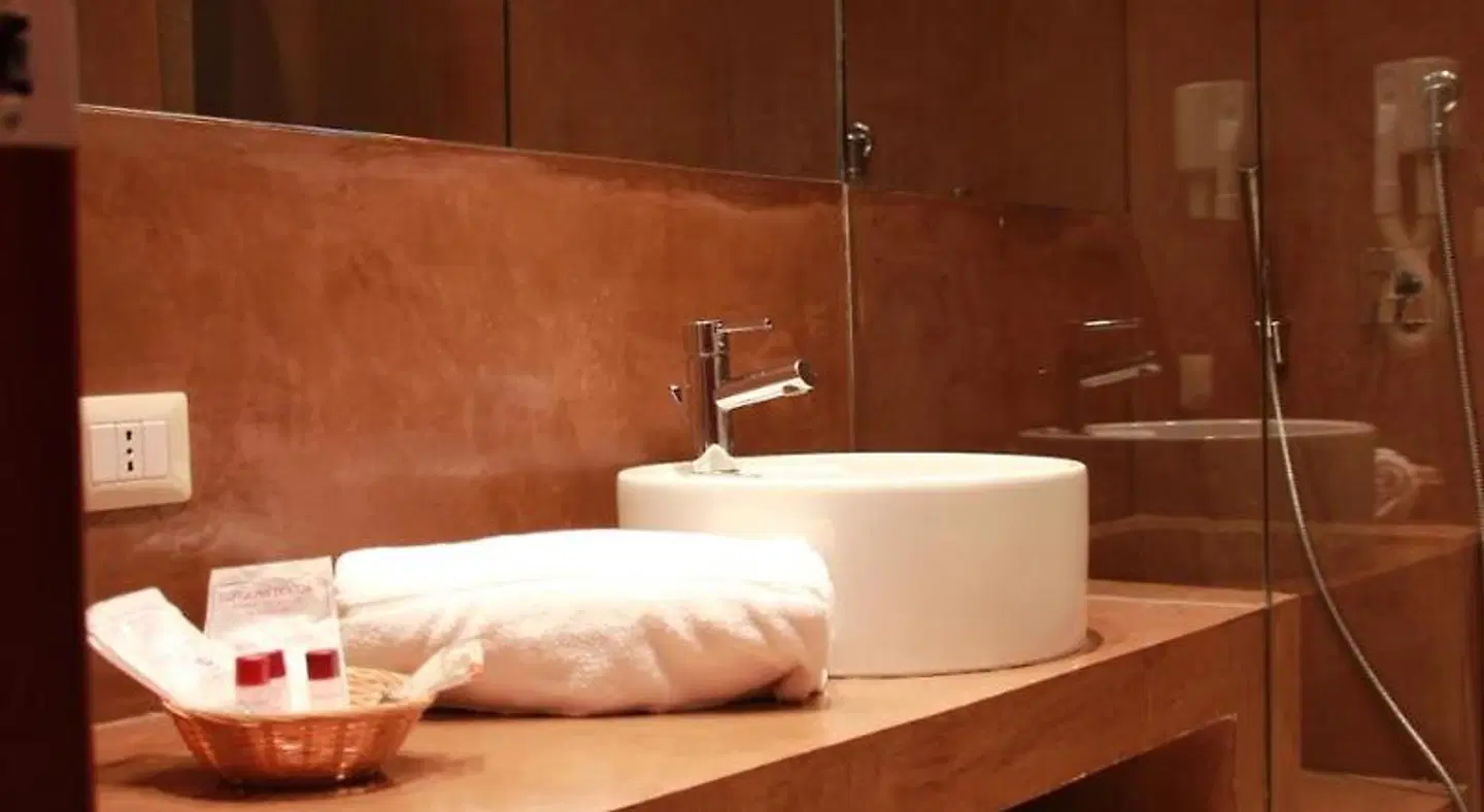 Garden Hotel HEALTH_BEAUTY