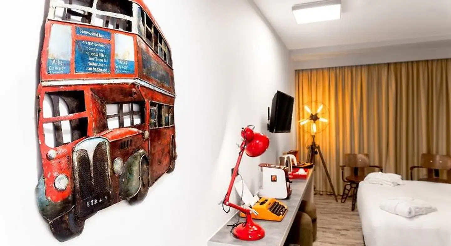 360 Degrees ROOM_EXAMPLE