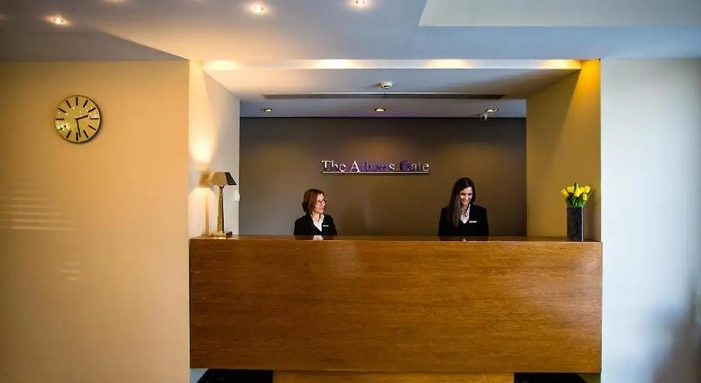 Athens Gate LOUNGE_LOBBY