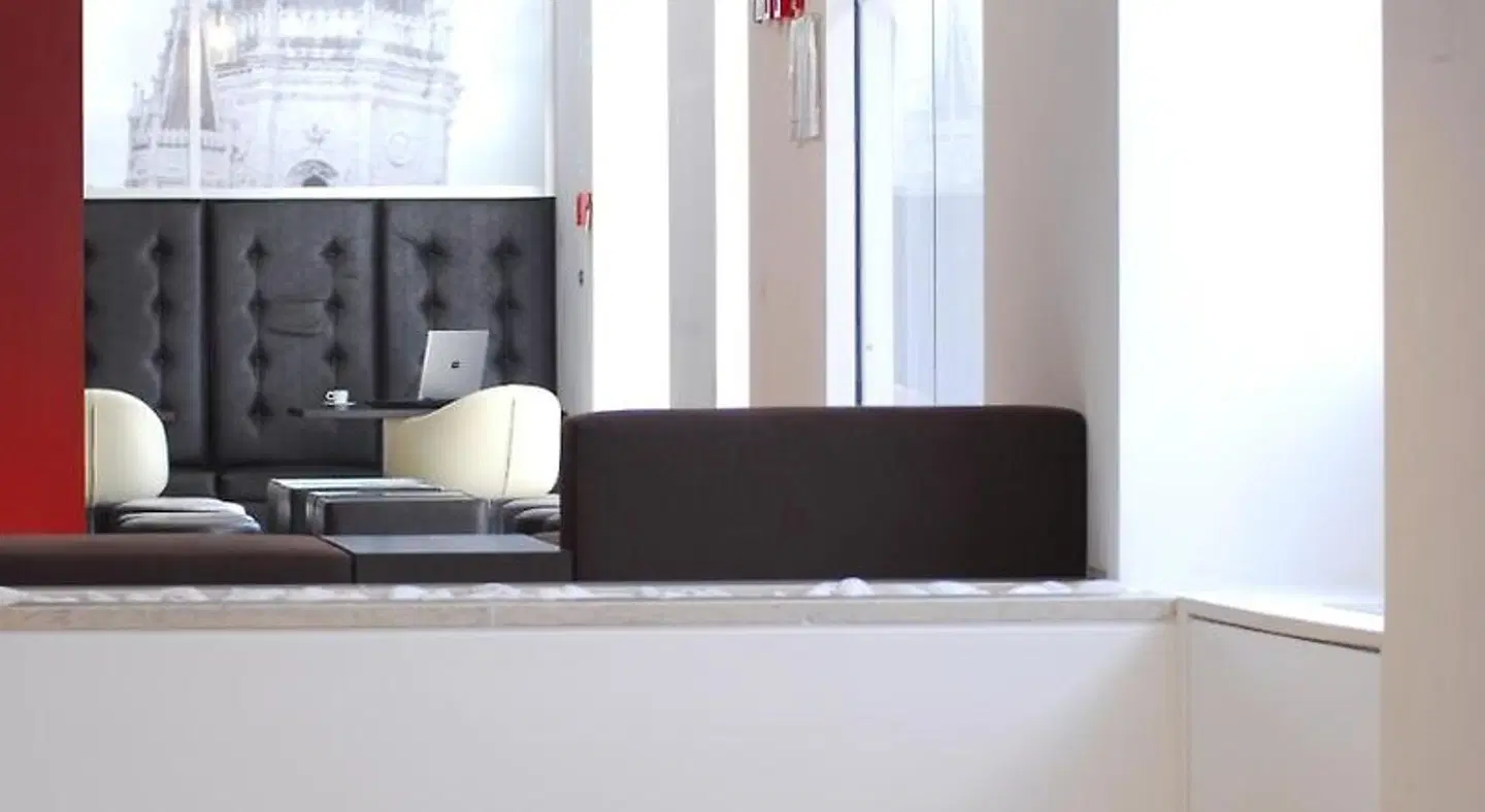 Jeronimos 8 LOUNGE_LOBBY