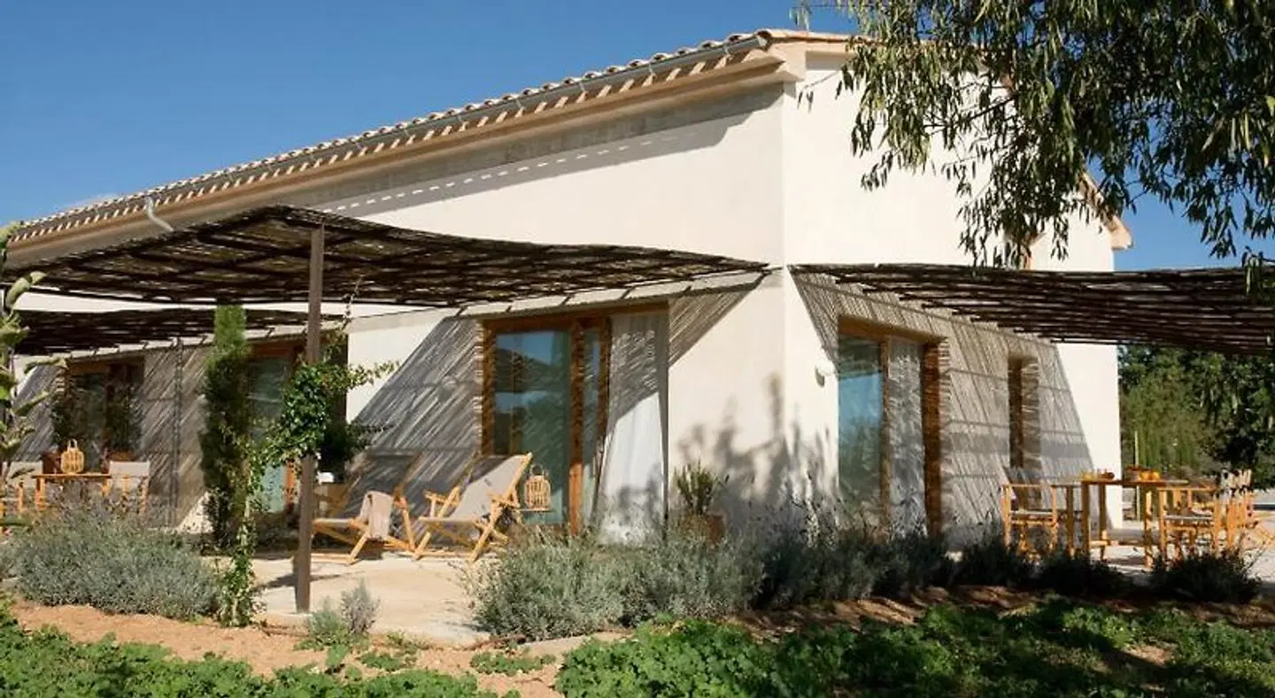 Sa Nau EXTERIOR