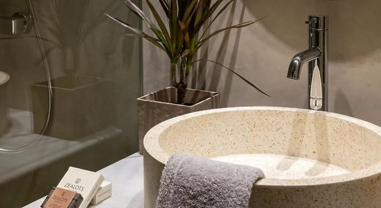 Estia Boutique Apartments HEALTH_BEAUTY