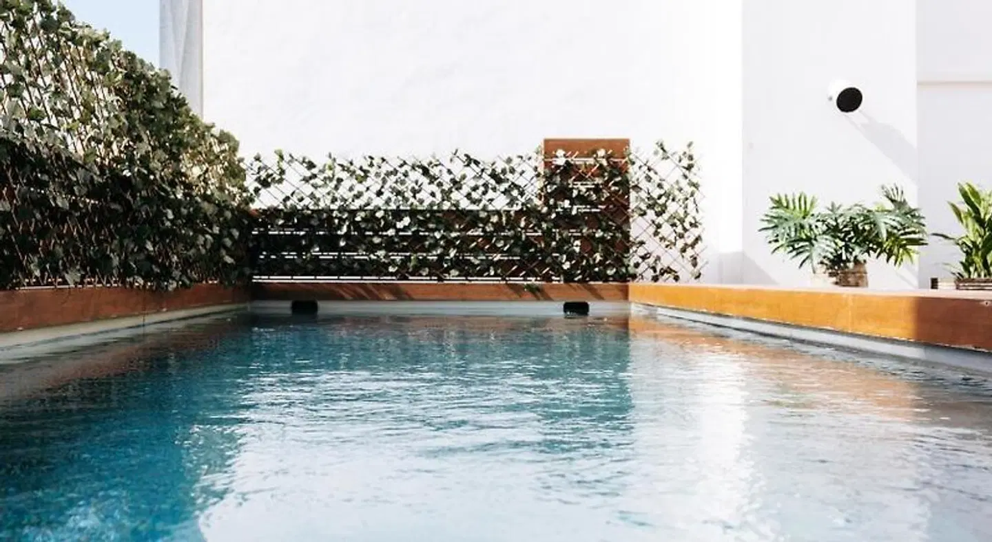 Terreno Studios Hallenbad