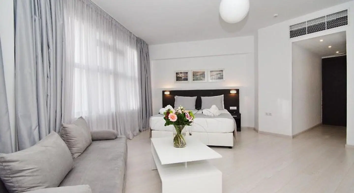 Boss Boutique Athens ROOM_EXAMPLE
