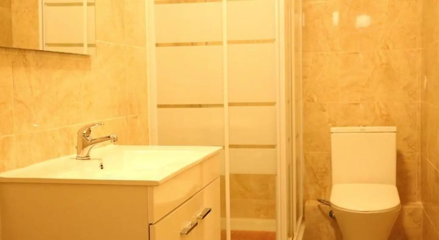 The Delight Hostel Lisbon Badezimmer