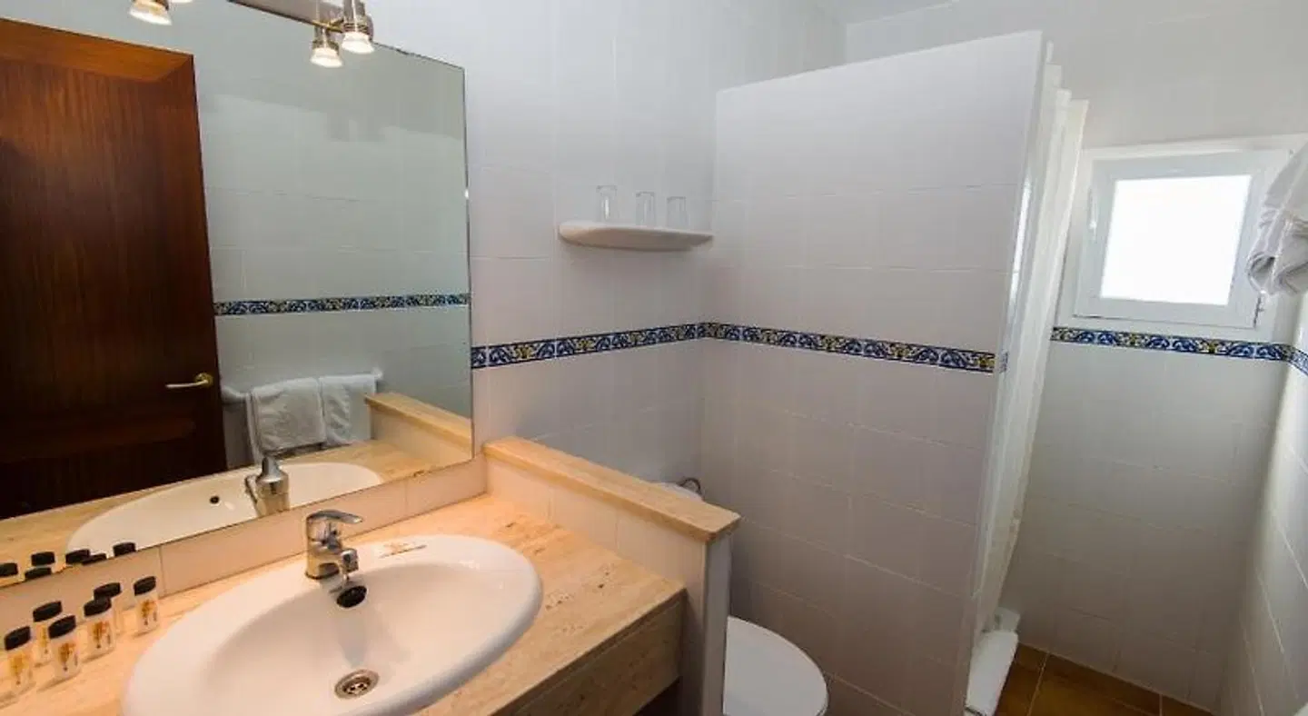 Hostal Cala Ratjada Badezimmer