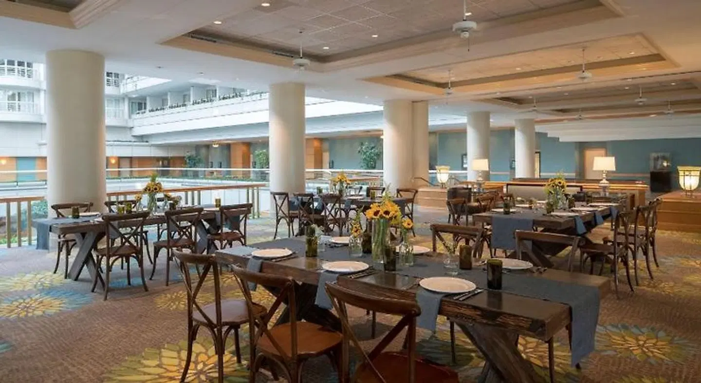 Hyatt Regency Orlando International Airport Restaurant
