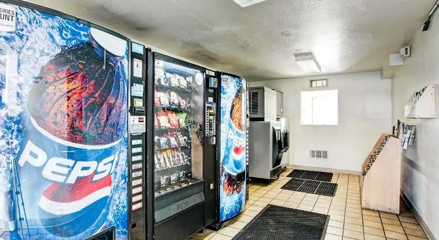 Motel 6 Denver, CO - Airport LOUNGE_LOBBY