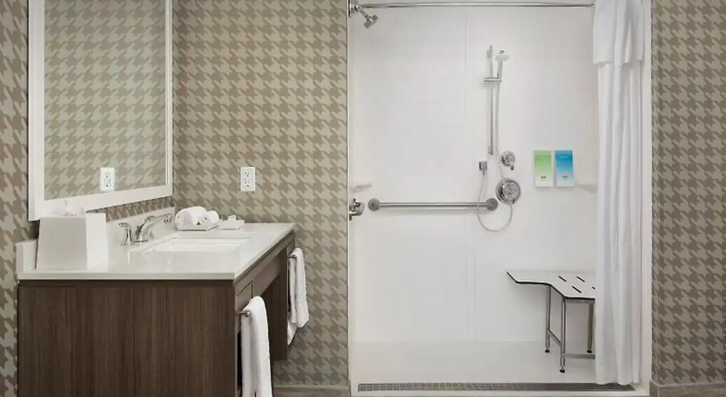 Home2 Suites by Hilton Miami Doral West Airport Badezimmer