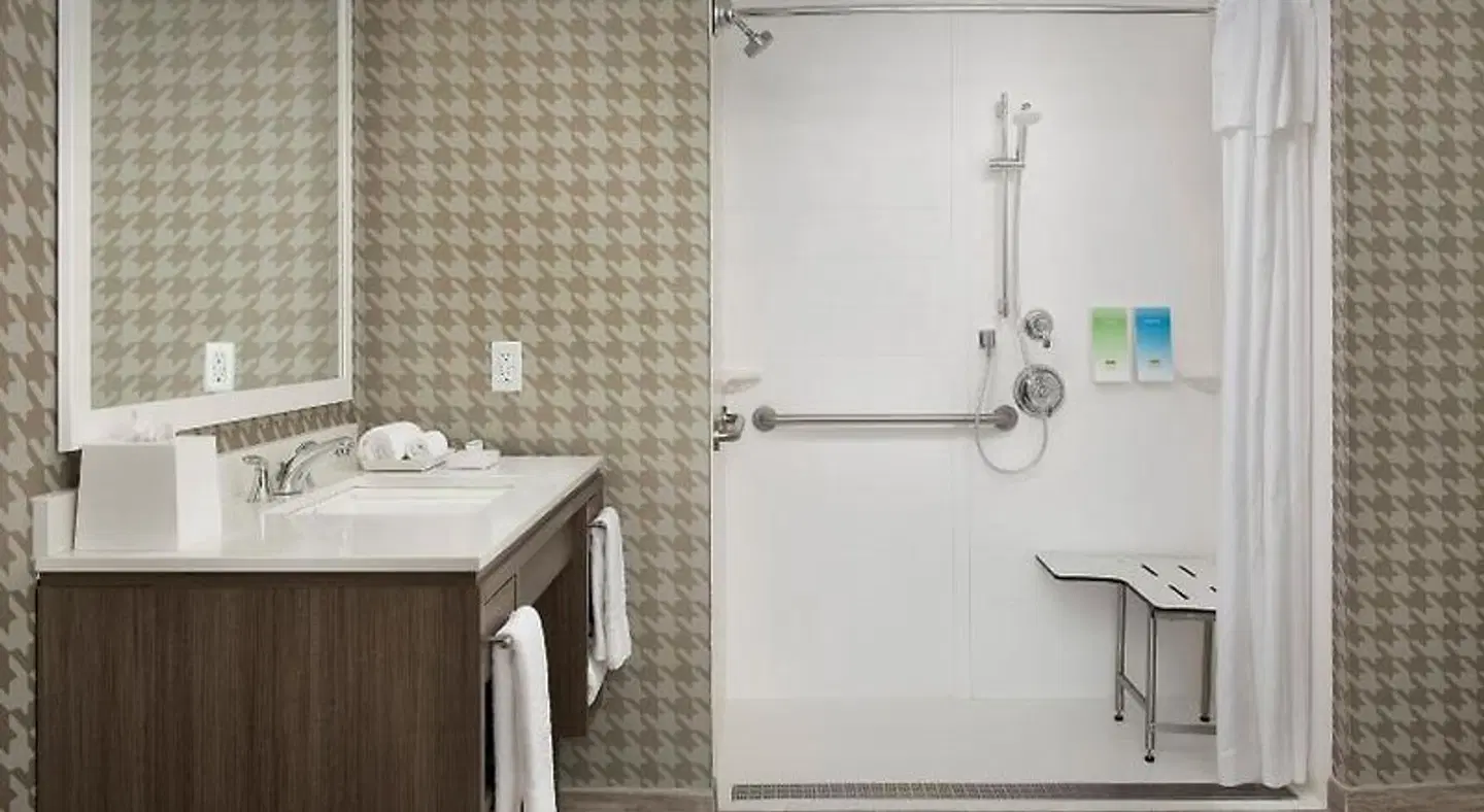 Home2 Suites by Hilton Miami Doral West Airport Badezimmer