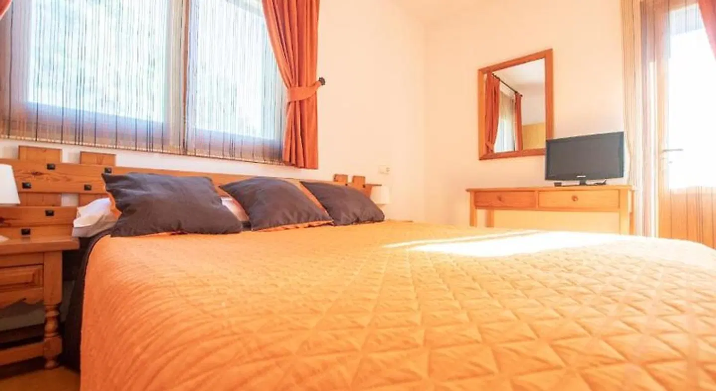 Bosc y Sol ROOM_EXAMPLE