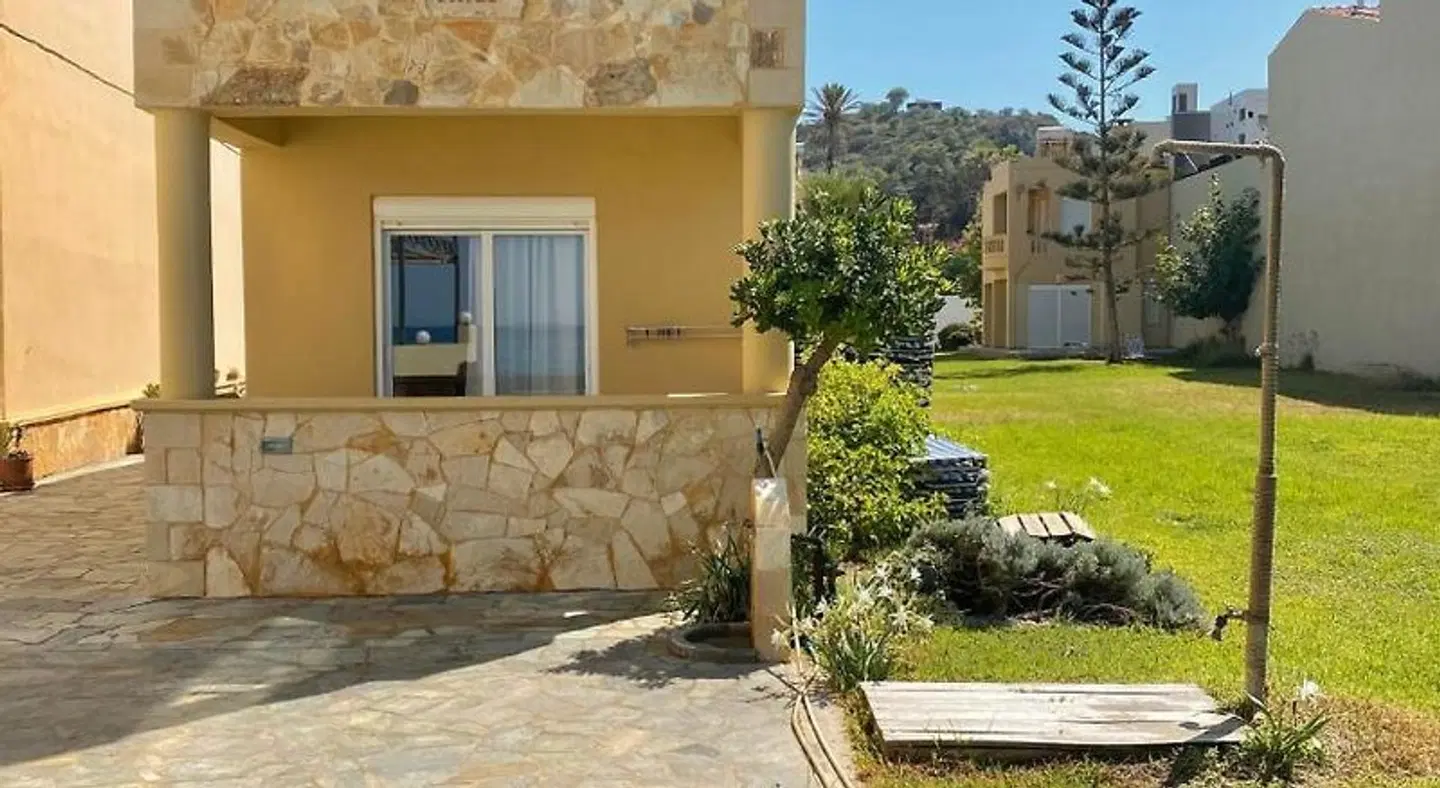 Ermis Suites EXTERIOR