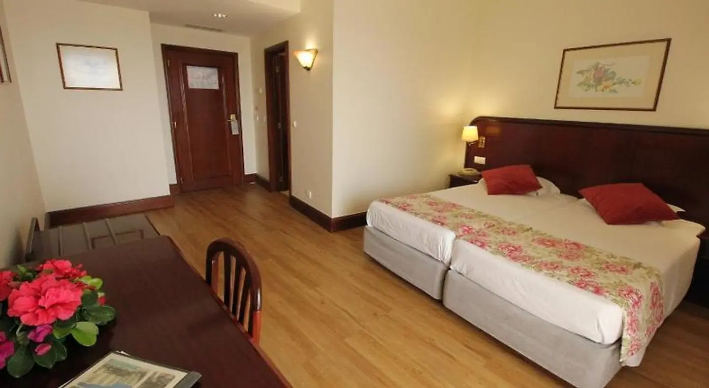 Suite Hotel Jardins Da Ajuda ROOM_EXAMPLE