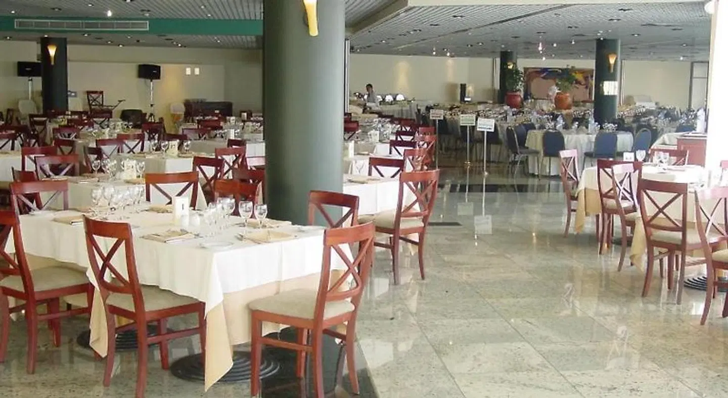 Suite Hotel Jardins Da Ajuda Restaurant