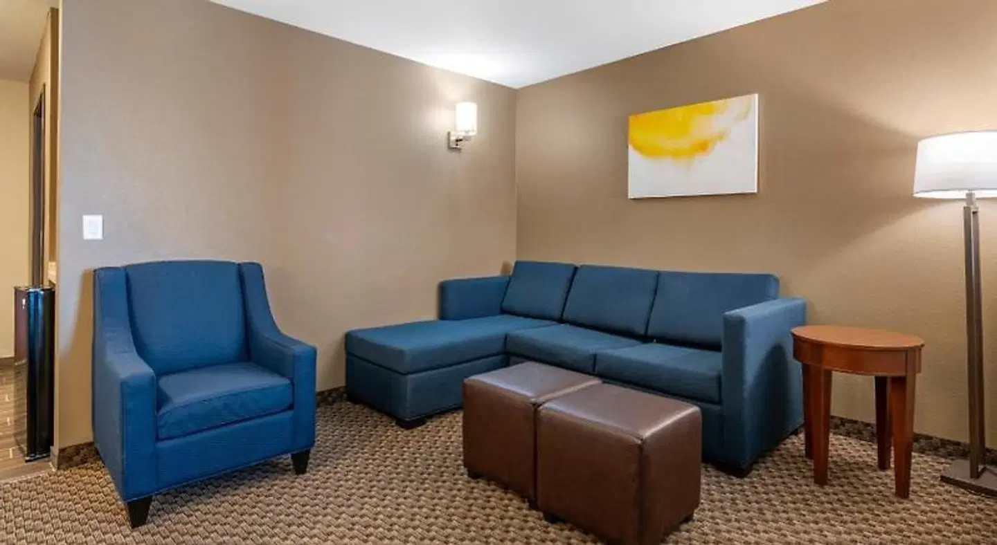 Comfort Suites Broomfield-Boulder/Interlocken LOUNGE_LOBBY