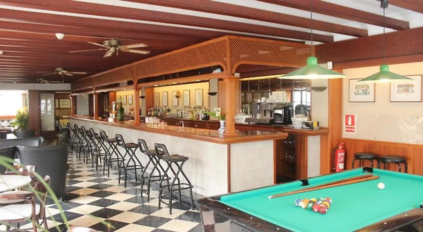 Hostal Cas Bombu Bar