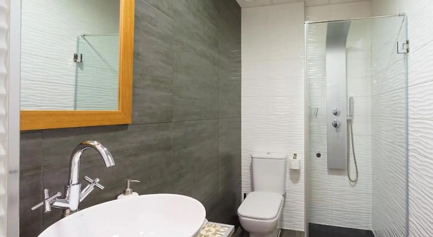 Minimal Rooms Badezimmer
