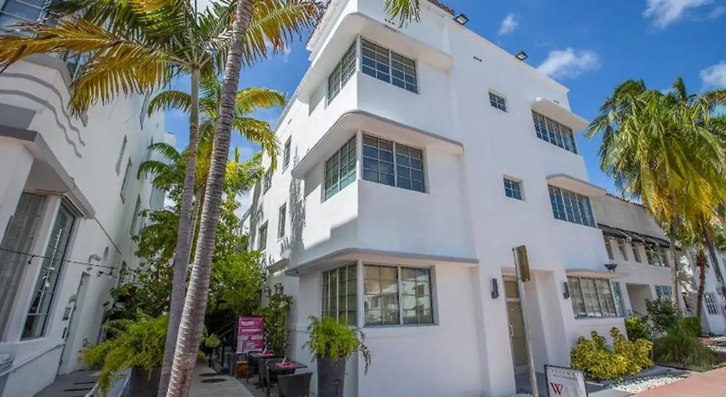 Posh Hostel South Beach EXTERIOR